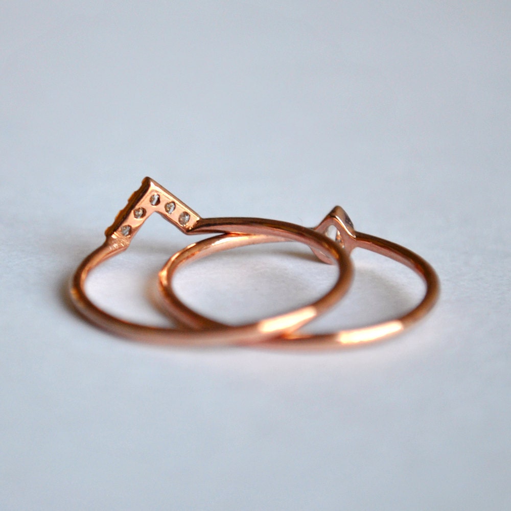 Wedding Ring Set. 14K Rose Gold Pear Baby Diamond Bridal