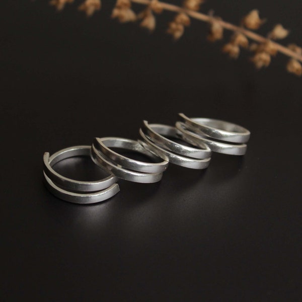 READY TO SHIP Sterling Silver Toe Ring, Spiral Coil Plain Toe Ring, Helix Knuckle Midi Body Jewelry Free Size, Indian Foot Accessories