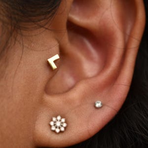 14k 18k Solid Gold Tiny V Earring, Peace Symbol Jewelry, Chevron Nose Tragus Cartilage Helix Lip Dermal Piercing Jewelry, 16g Flatback DDP