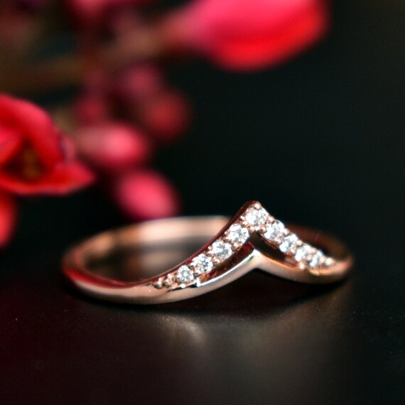 Elegantes Schmuckku00e4stchen Frauen 11 Diamanten Dainty Chevron Ring