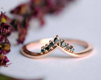Natural Black Diamond Tiara Ring, 14k 18k Solid Gold Chevron V Wedding  Ring, Bridal Engagement Crown Stackable Ring, Right Hand Ring
