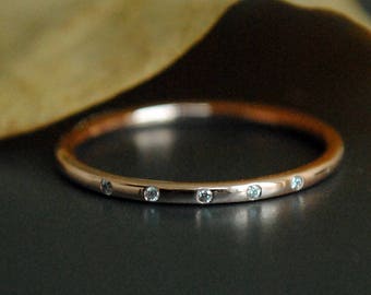 1 mm Flush Set 5 Diamond Ring, 14K 18K Solid Gold Thin Wedding Band, Minimal Simple Stacking Ring