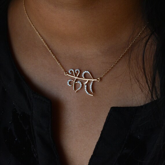 Hindi name shop necklace