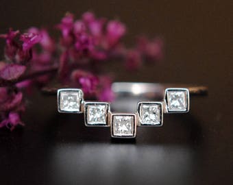 Princess Cut Diamond Wedding Curved Band in 14K White Gold, Art deco Geometric Square Ring, Bezel Stack Ring