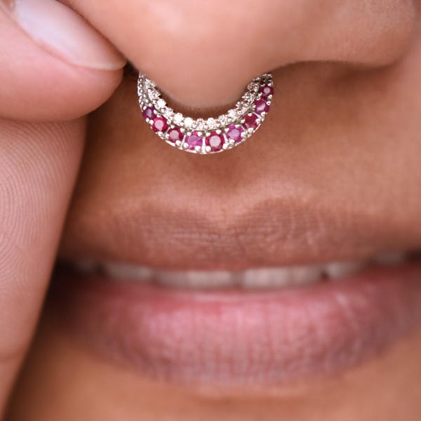 Halbmond Rubin & Diamant Septum Daith Ring, 14K 18K Solid Gold Clicker Ohrring, natürliche Edelsteine Piercing Schmuck, Juli Birthstone Geschenk