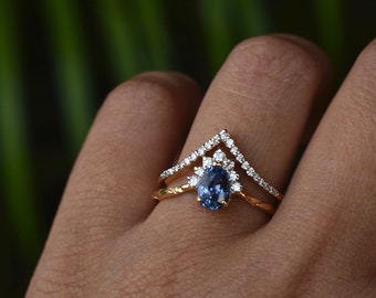 INTERLOCKING Natural Blue Sapphire Diamond Wedding Ring Set, 14k