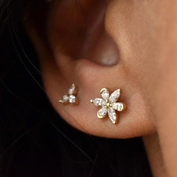Natural Diamond Lily Earring, 14k 18k Solid Gold Flower