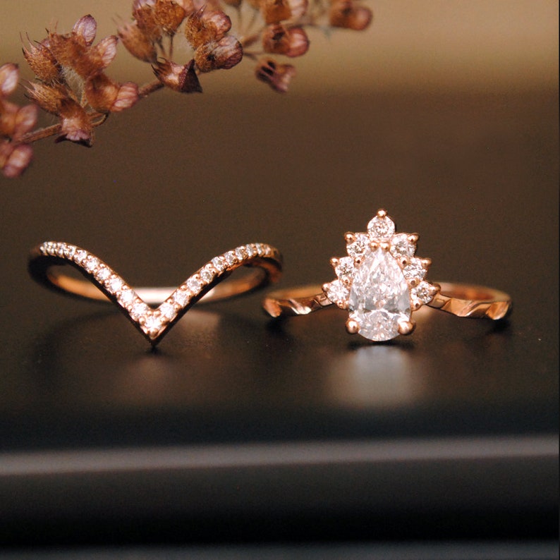 Pear Diamond Wedding Ring Set, 14K Rose Gold Crossover Bridal Ring Set, Chevron V Wedding Band, Half Halo Stacking Engagement Ring image 4