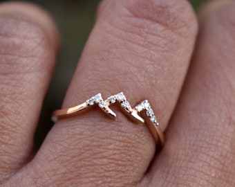 Mountain Diamond Ring, 14K 18K Solid Gold Nature Band, Terrain Trekking Lover Gift, Mountain Proposal Wedding Ring. Theme Wedding Jewelry
