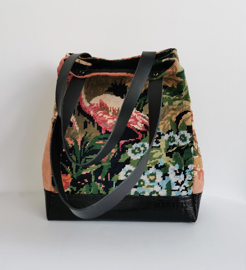 Handbag shoulder strap, type bag, large front pocket with zip, recycled vintage canvas. Flamingos. Upcycling. Recycled. Sustainable image 3