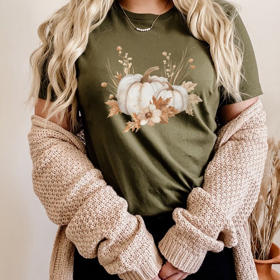 Fall Pumpkin Shirt, Autumn Tee, Pumpkin Spice, Fall Apparel, Pumpkin Shirt, Fall Fashion, Autumn Leaves, Halloween Shirt, Cozy Fall Tee