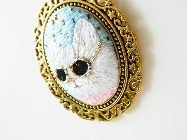 pendant cat with sunglasses embroidery jewelry kitty embroidery necklace glam cat pendant first anniversary gift for her white cat jewelry
