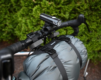 Soporte de luz frontal para bicicleta: 31,8 mm