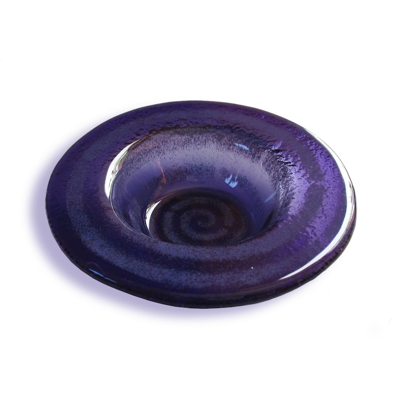 Violet Murano glass favour, Fused glass bowl Spiral series, Small round cup with lilac decor, wedding / baptism memento, Marriage souvenir image 1