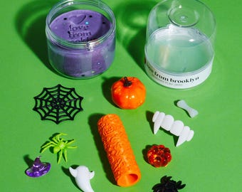 Halloween Sensory Dough Jar: Grab n' Go with Themed Loose Parts