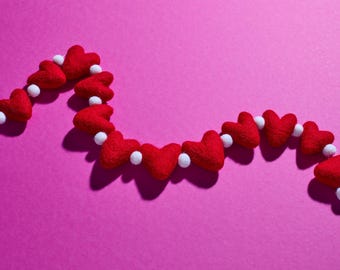 Mini Red Hearts Garland