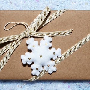 Double-sided felt snowflake Christmas ornament