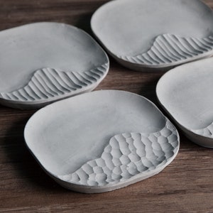 Nordic style ins cement round jewelry tray molds decorative tray soap holder Tray molds   storage tray concrete silicone mold for concrete