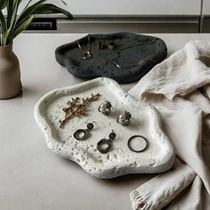 Lunar Texture Tray Silicone Mold: Concrete Platter, Jesmonite Fruit Bowl