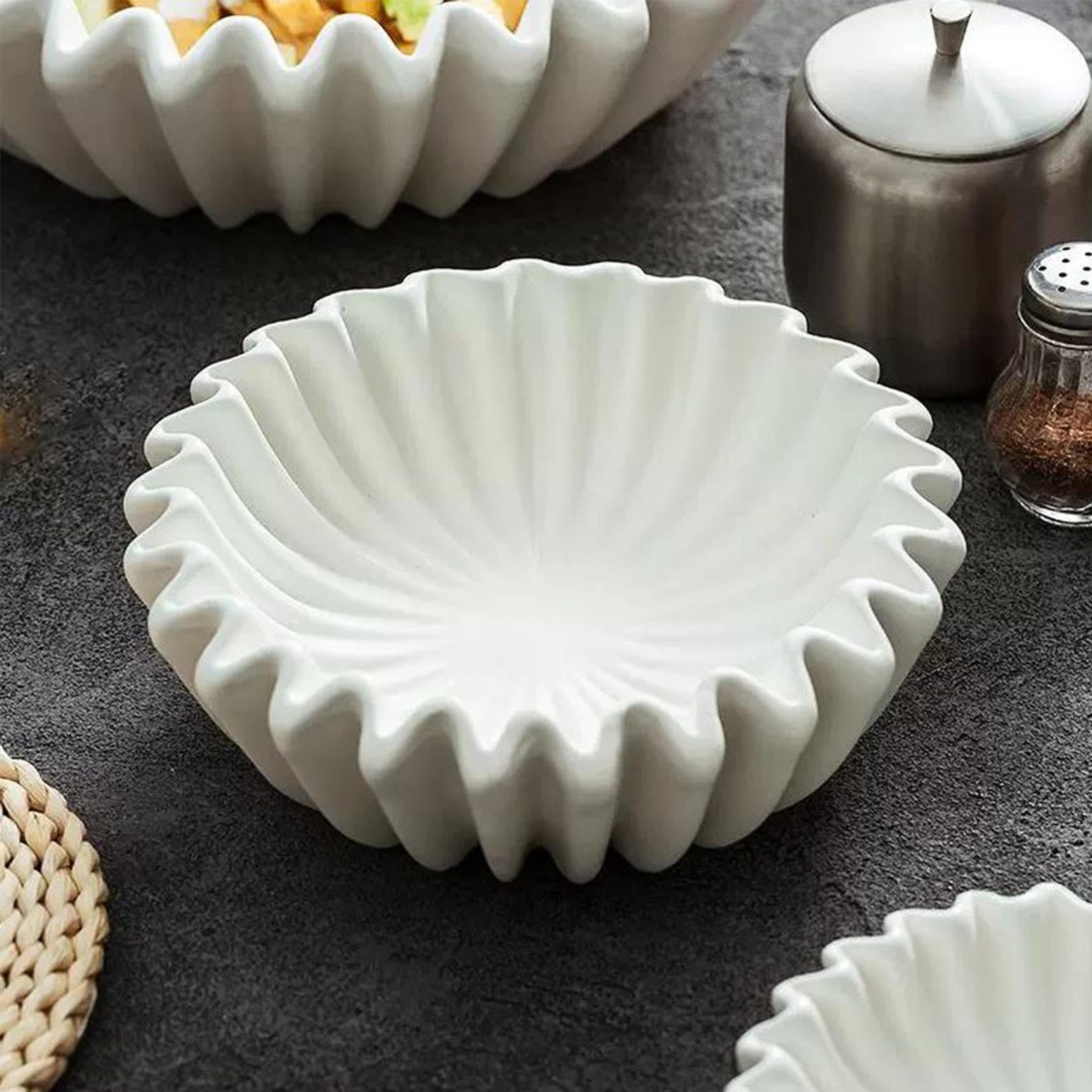 Plastic Ruffle Tray Ruffle Edge Tray Bowl Silicone Mold: Floral Design Resin, Concrete ...