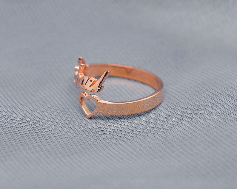 Rose Gold Heart Name Ring Personnalisé Spiral Style Nom Bague Personnalisée, Jolie Bague pour Femmes Fille Cadeau de Noël image 2