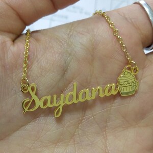 Custom Cupcake Name Necklace, Personalized Women Girl Name Necklace, Gold Pretty Name Plate Necklace, Customize Bridesmaid Name Necklace