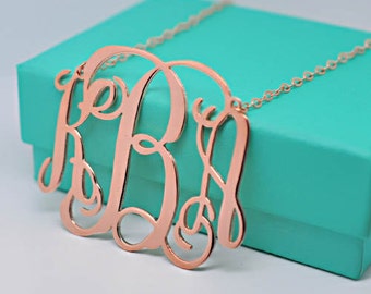 Colar Monograma Ouro Rosa - 1,25 polegada Monograma Personalizado, Colar Monograma Ouro Rosa - Prata Esterlina 925 Banhado a Ouro 18k