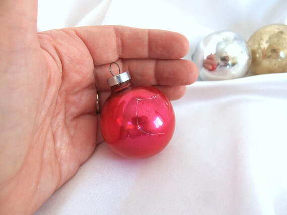 3 Plain Red Silver and Gold Glass Ornaments Vintage Christmas Ornaments Etsy Canada