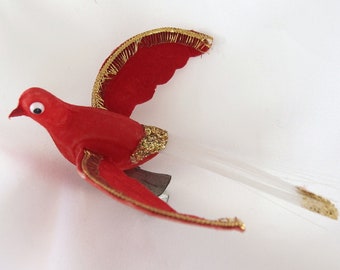 Vintage Christmas Ornament, Small Red with Gold Glitter Clip On Flying Bird Ornament from Taiwan