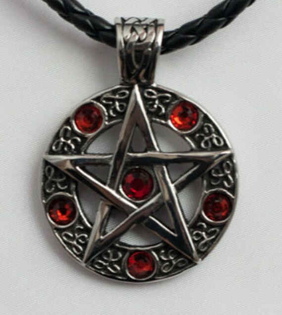 Ciondolo Pentagramma Celtico Vichingo – In Peltro (stagno) Con Pietre Rosse E Catena A Sfere, Unisex, Pirate Outfitters