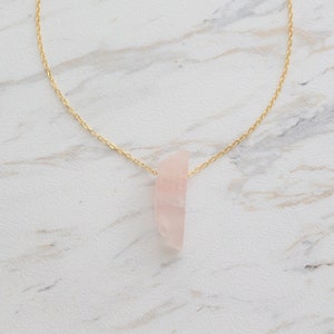 Rose quartz necklace Raw Crystal necklace Natural stone necklace Crystal Quartz necklace Healing crystal necklace Raw crystal pendant Boho