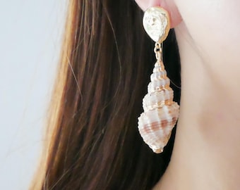 Shell dangle earrings, Sea shell earrings, beach earrings, boho earrings, natural shell earrings, shell earrings gold plated, beach jewelry