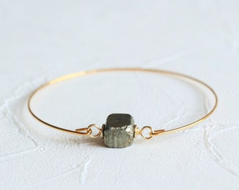 Pyrite bracelet, crystal bracelet, bridesmaid gift, quartz bracelet, thin gold bracelet, simple gold cuff bracelet, Stone bracelet