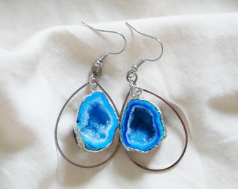 Blue agate geode silver earrings, Silver dangle crystal earrings,  Natural gemstone silver earrings, Agate slice silver earrings for women