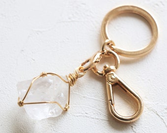 White quartz keychain, Stone keychain, gemstone keychain, boho keychain, natural stone keychain, raw crystal, crystal gift, crystal healing