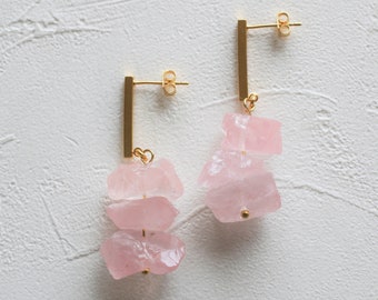 Rose quartz earrings, raw crystal earrings, gemstone earrings, raw quartz earrings, gemstone earrings, crystal dangle earrings women