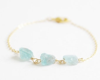 Blue apatite bracelet, Gemstone bracelet, raw crystal bracelet, bridesmaid gift, raw quartz bracelet, thin gold bracelet, blue quartz