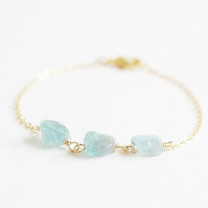 Blue apatite bracelet, Gemstone bracelet, raw crystal bracelet, bridesmaid gift, raw quartz bracelet, thin gold bracelet, blue quartz