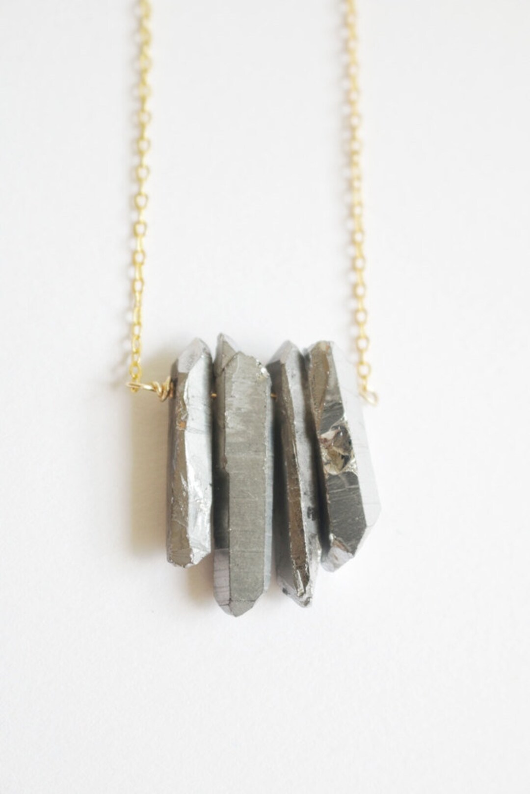 Titanium quartz necklace Clearance