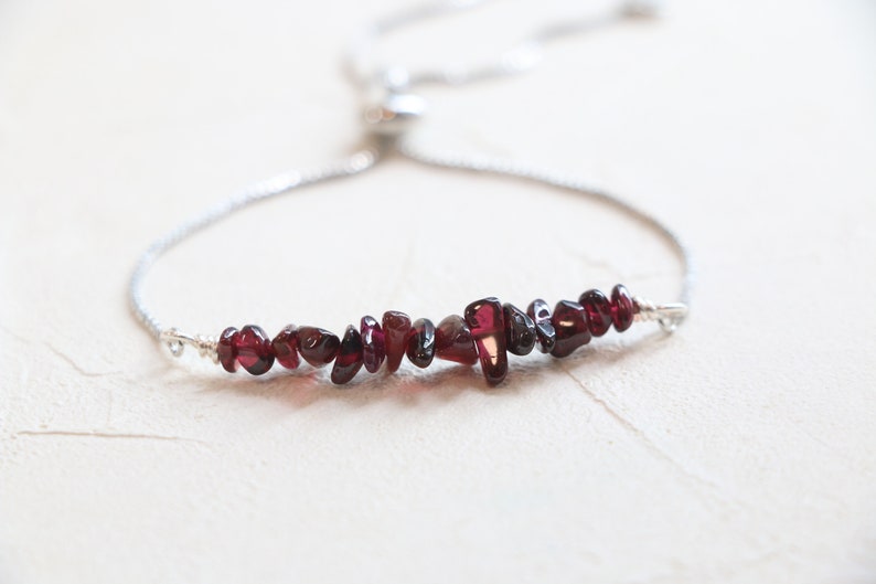 Raw garnet bracelet, Raw crystal bracelet, bridesmaid gift, quartz bracelet, gold garnet bracelet, adjustable bracelet, January birthstone image 3