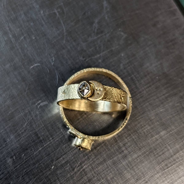 18k gold and baby herkimer ring