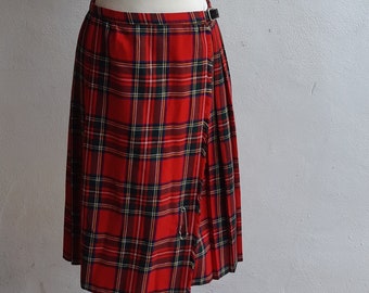 Vintage kilt red wrap kilt tartan plaid by St Michael with leather buckle fastenings size small