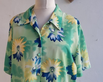 Vintage Hawaiian style 80s Boldgreen of London blouse green floral oversize blouse shirt size Large to XL