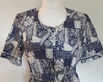Vestido vintage 80s azul marino blanco floral algodón vestido de Norman Linton de Londres tamaño extra grande a XL