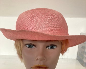 Vintage 1960's peach pink Straw Hat with by Pauline for Bermona