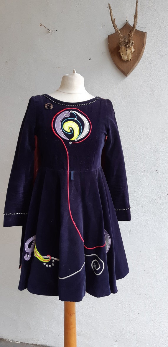 Vintage Irish dancer navy velvet dress with cape e