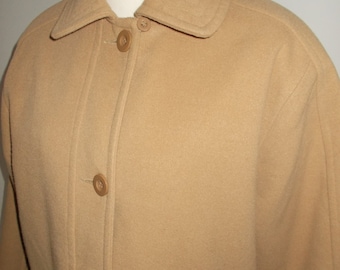 Vintage womens camel coat by Classics 80s size large