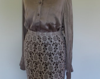 Vintage skirt 50s 60s coffee and cream coloured floral lace pencil skirt size extra small XS