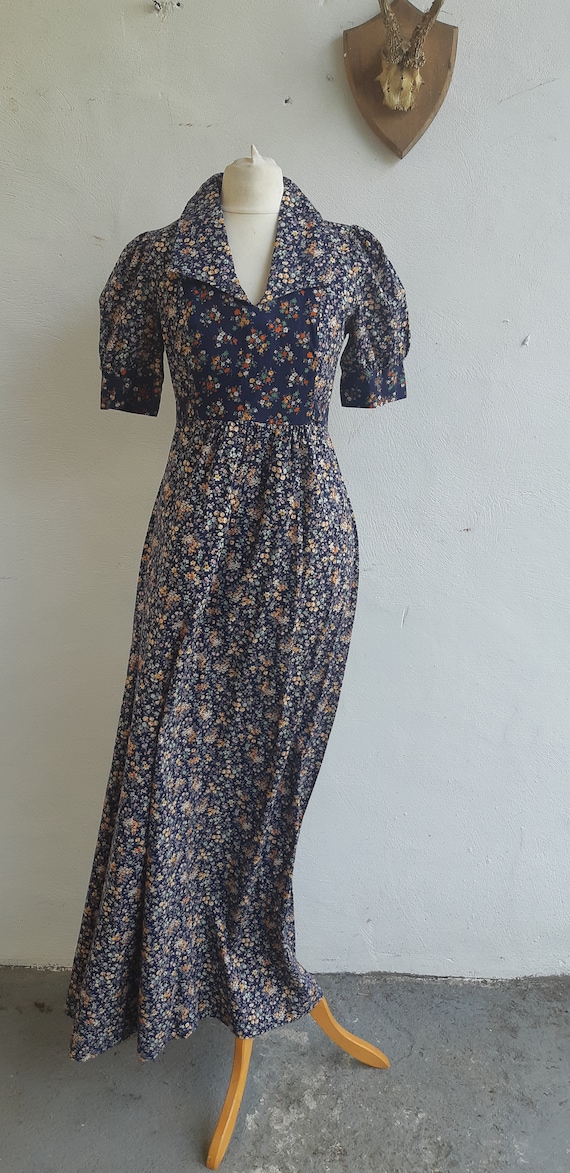Vintage cotton maxi prairie dress 1970's Dress nav
