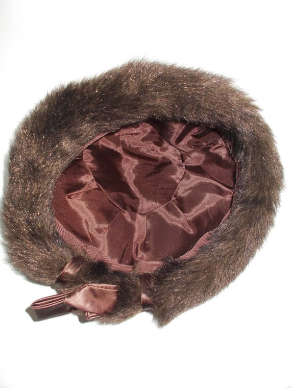 Vintage Hat 60s Brown Faux Fur pill box Hat - image 5